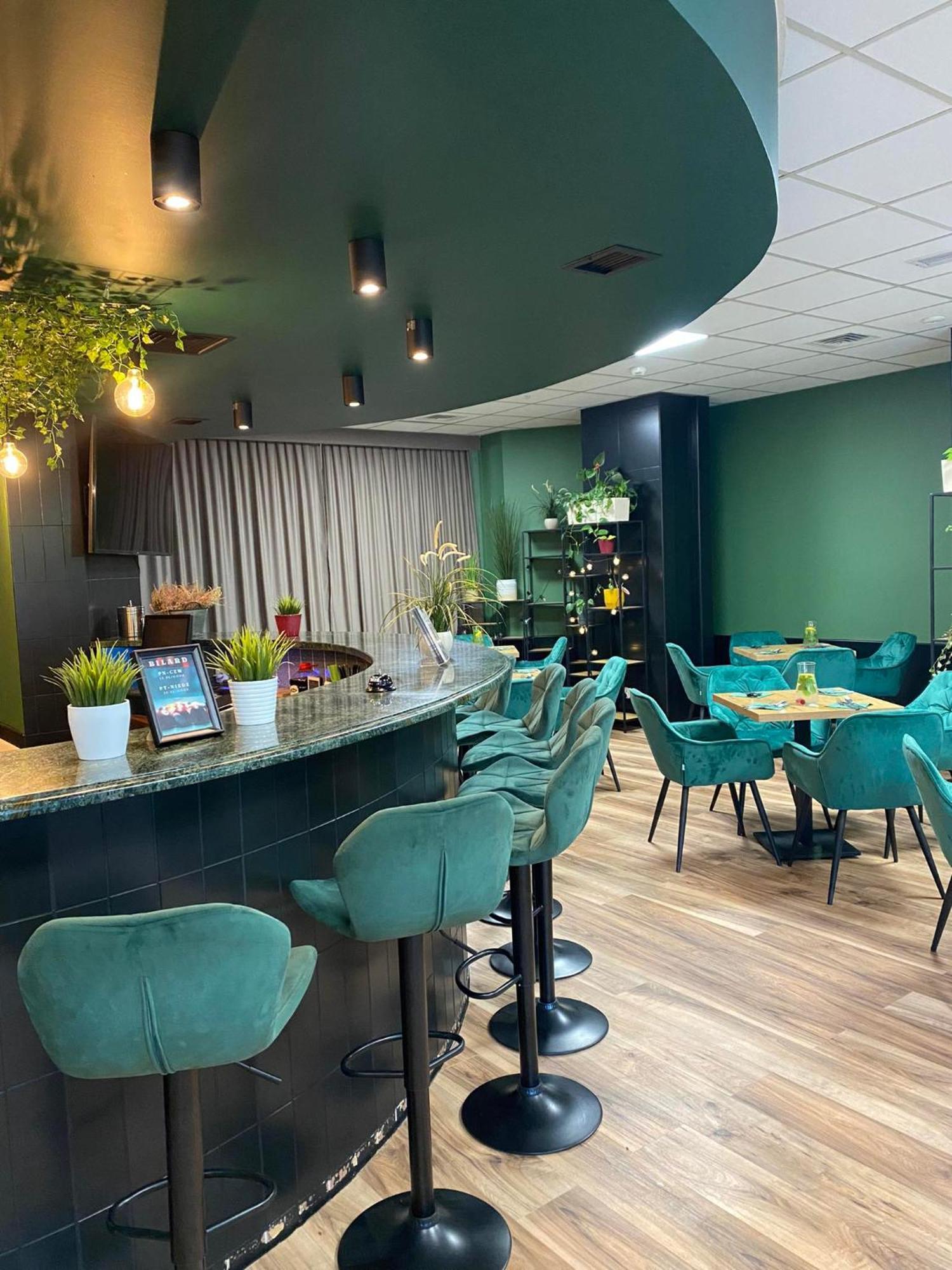Cks Warszawa Hotel Kültér fotó